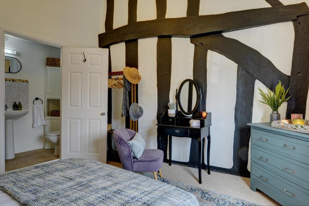 Loft Cottage By Spa Town Property - 2 Bed Tudor Retreat Near To Stratford-Upon-Avon, Warwick & Solihull Exterior foto